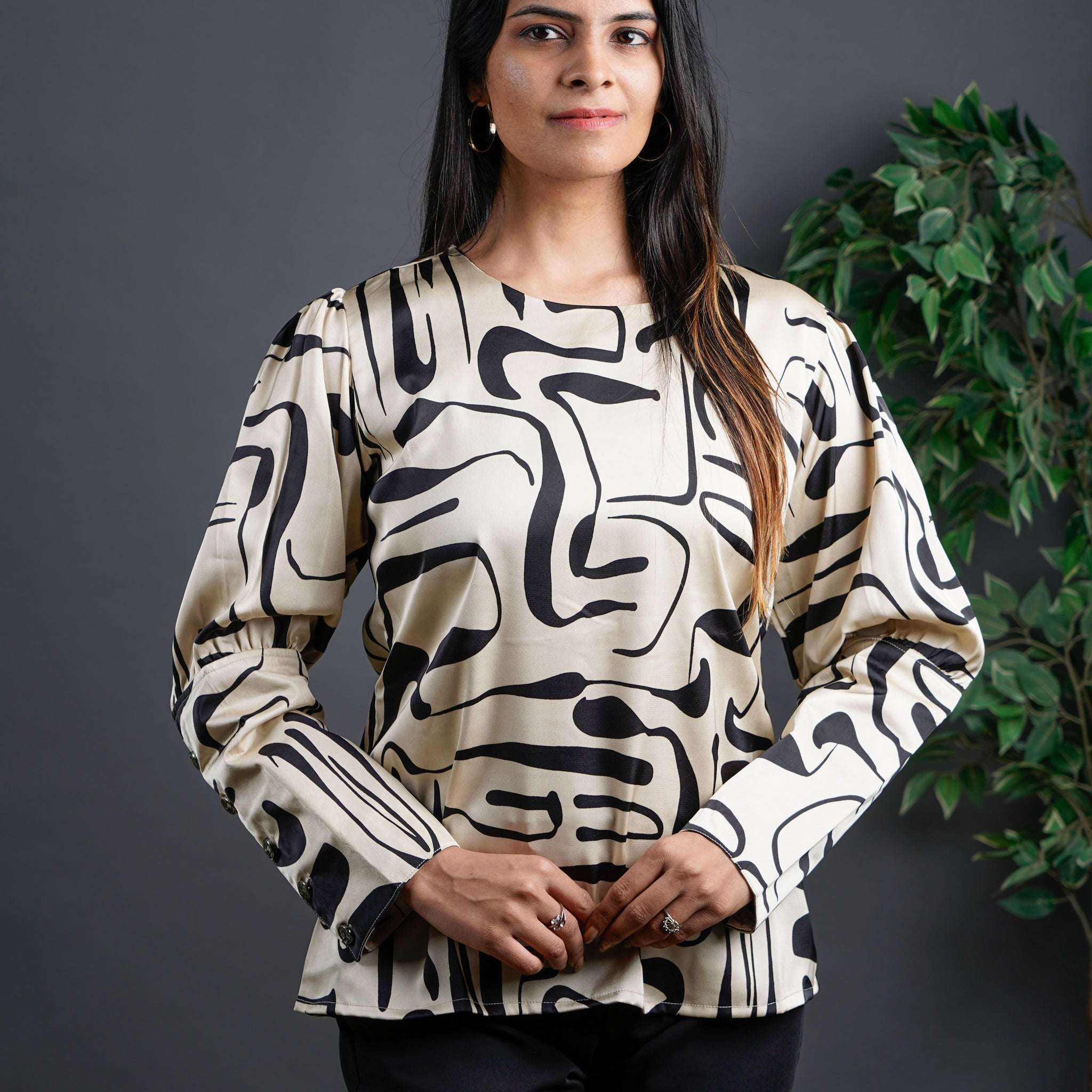 The Cuffed Print Top