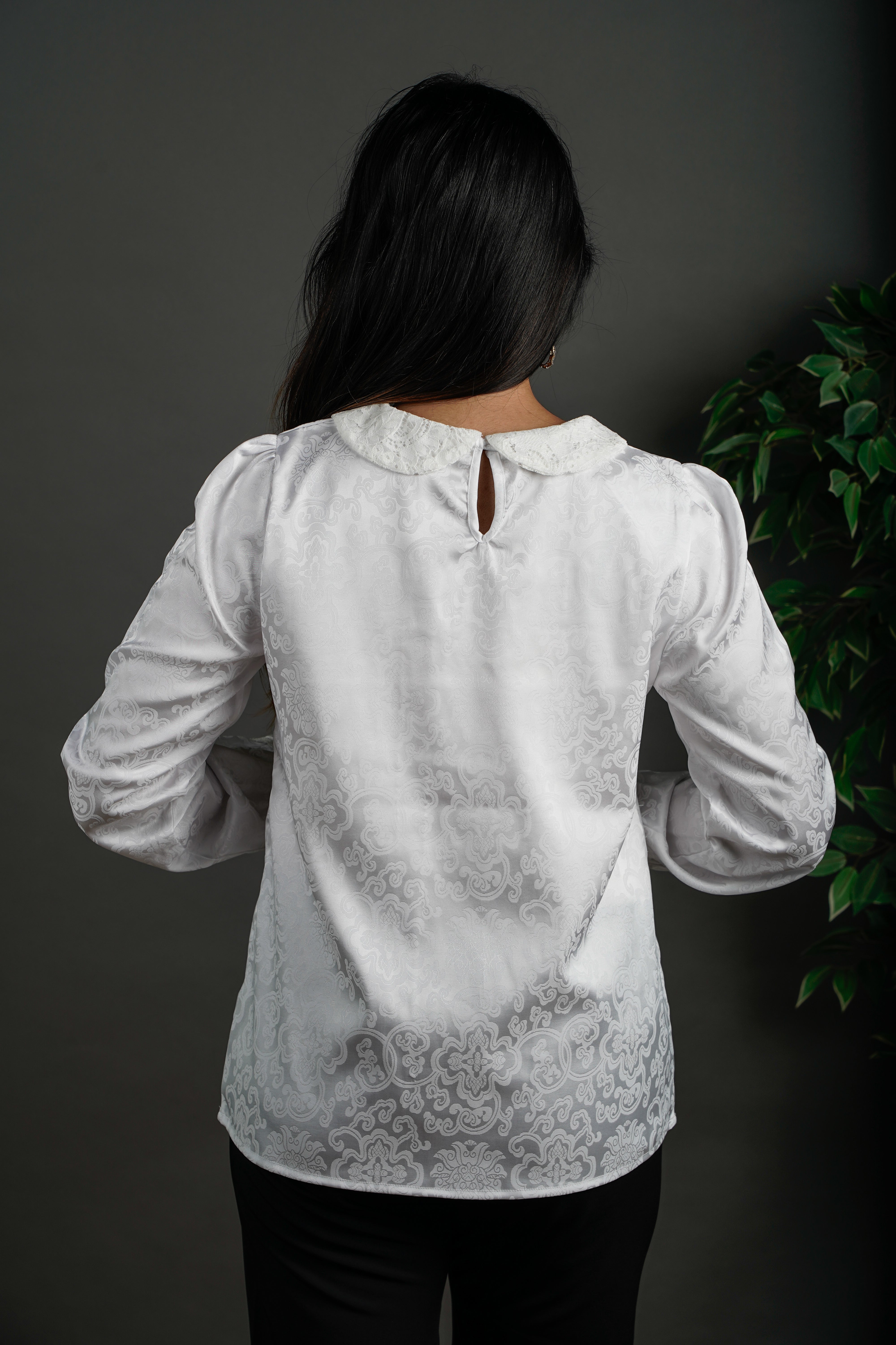 The Florence Bow Detailed Top White