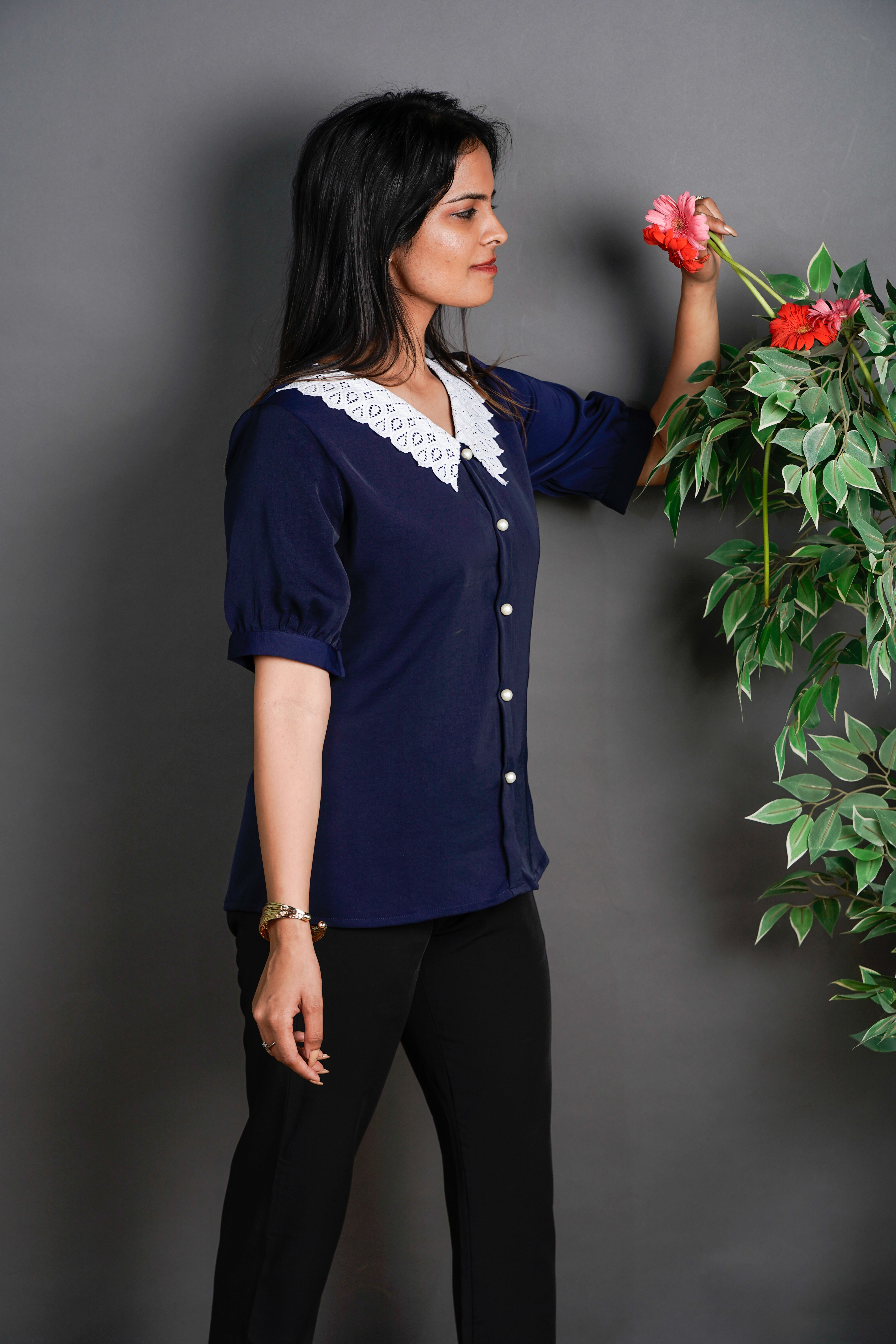 The Lace Collar Shirt