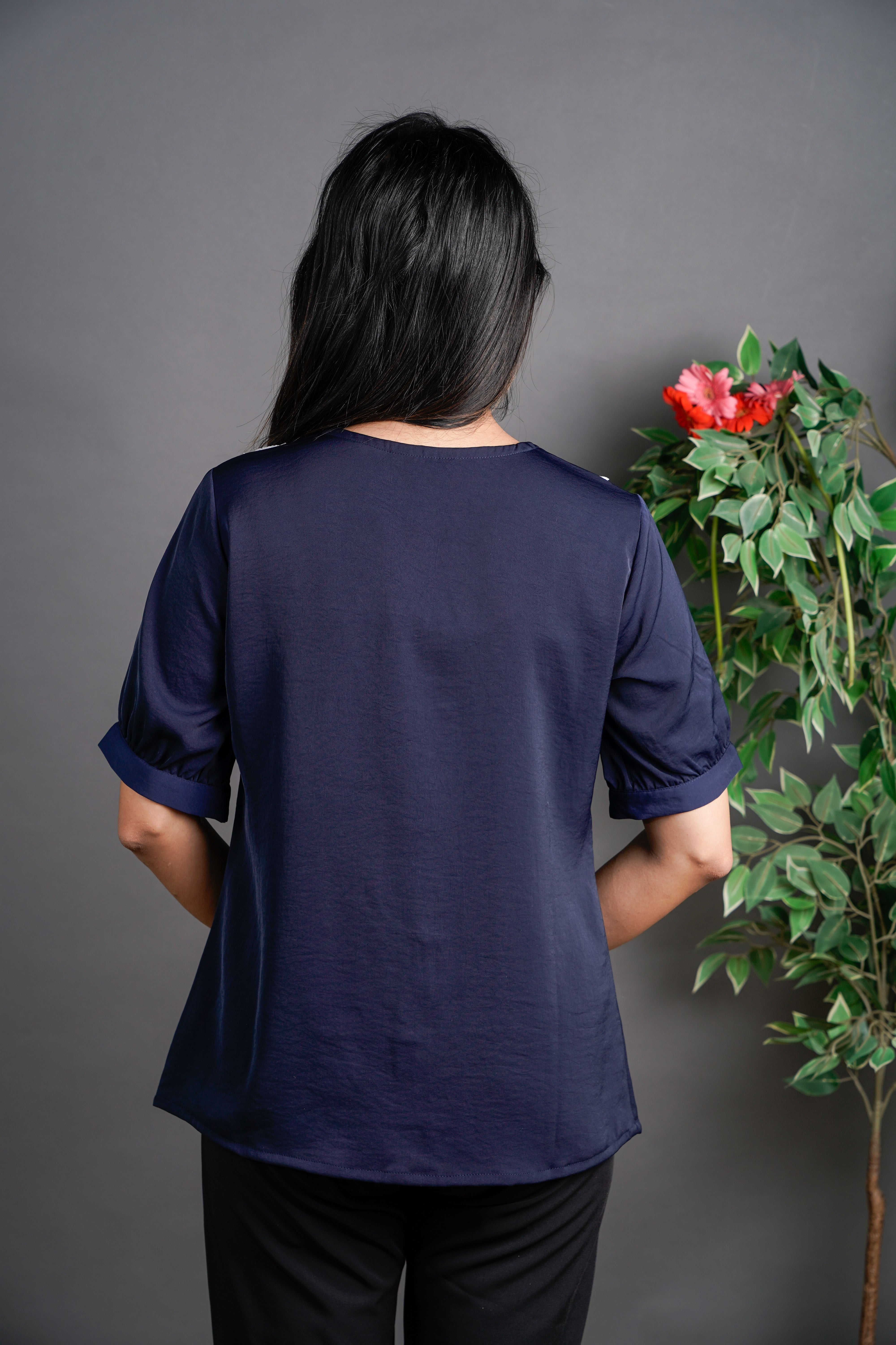 The Lace Collar Shirt