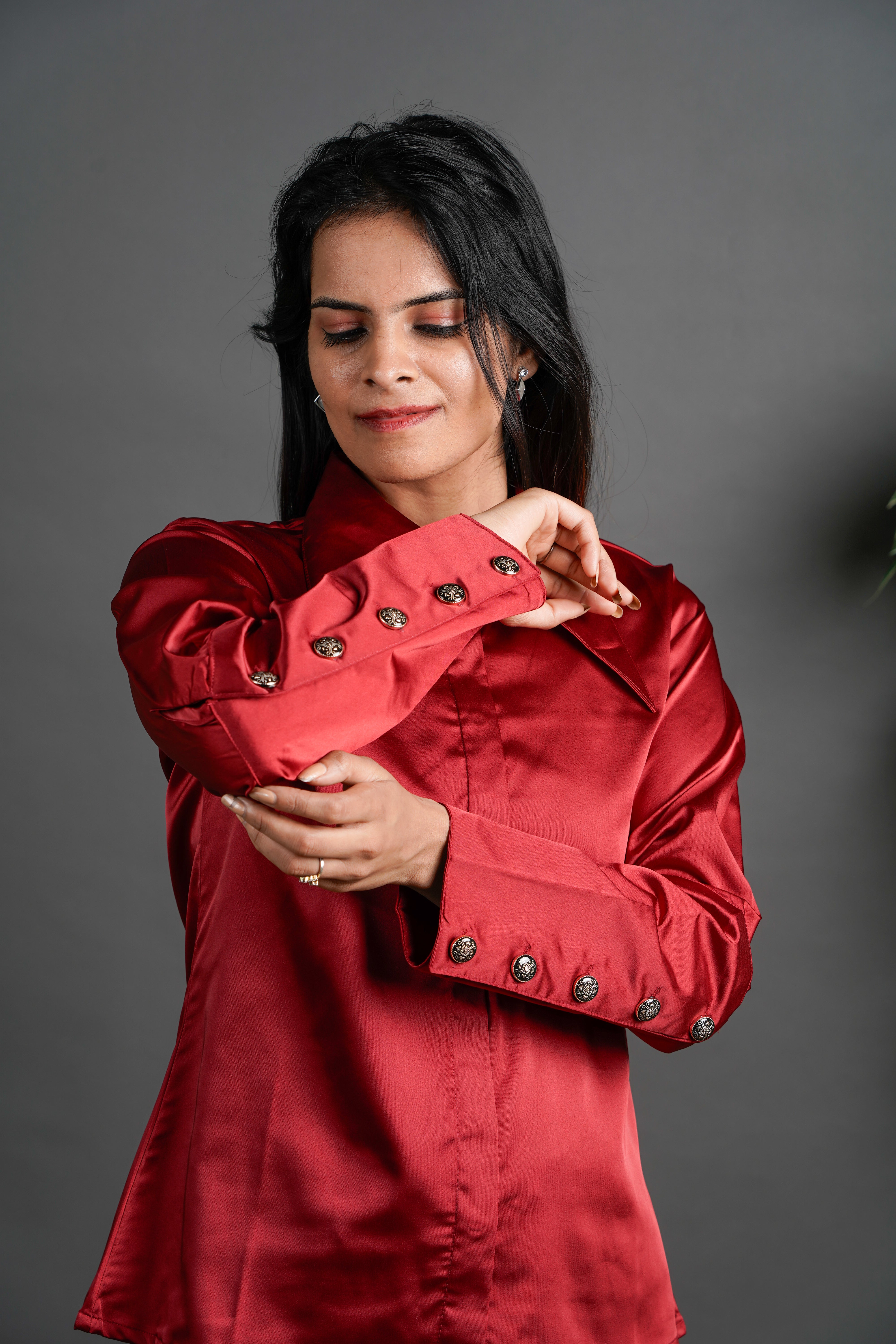 The Long Collar Satin Top Crimson Red