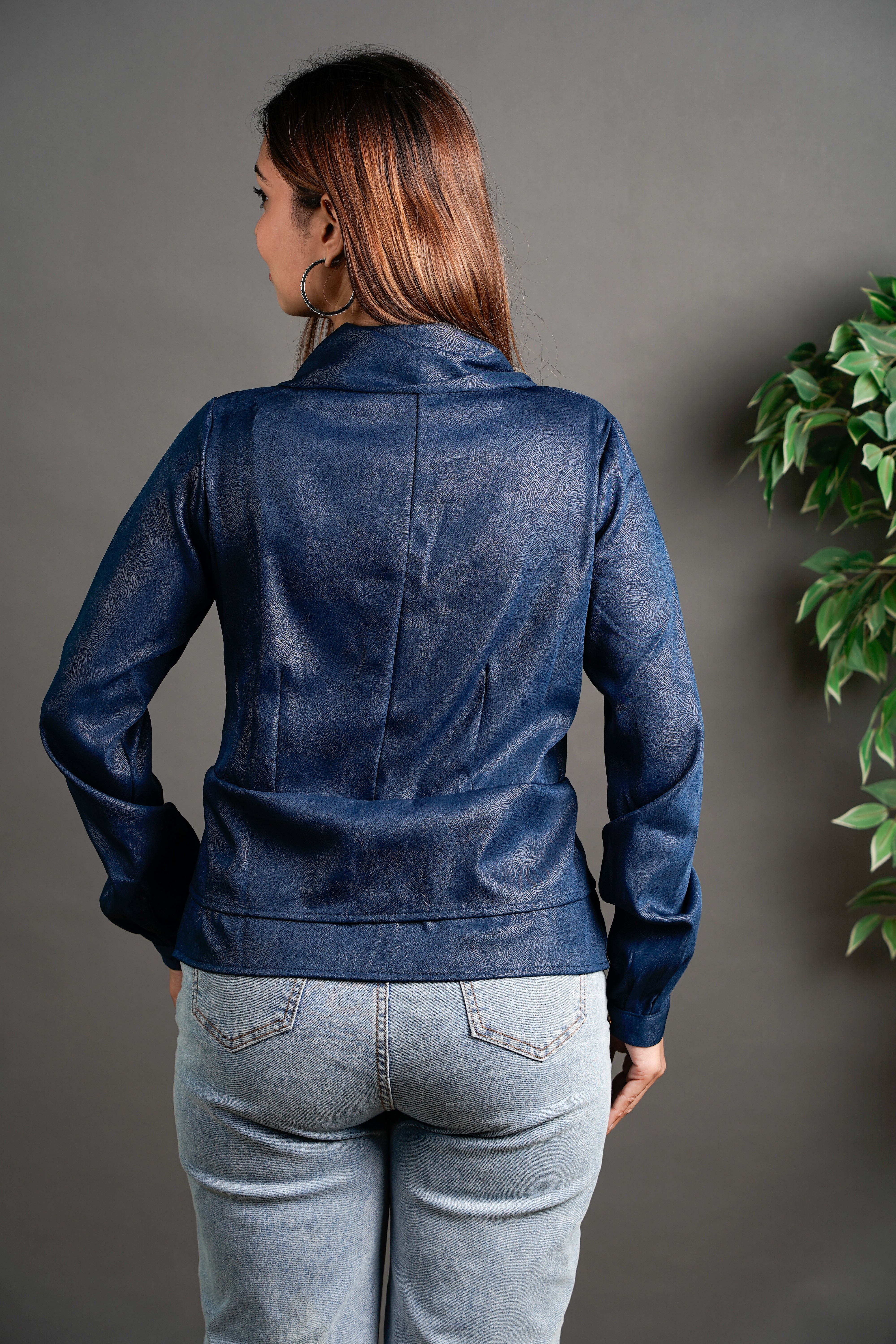 The Atelier Sculpted Navy Shirt