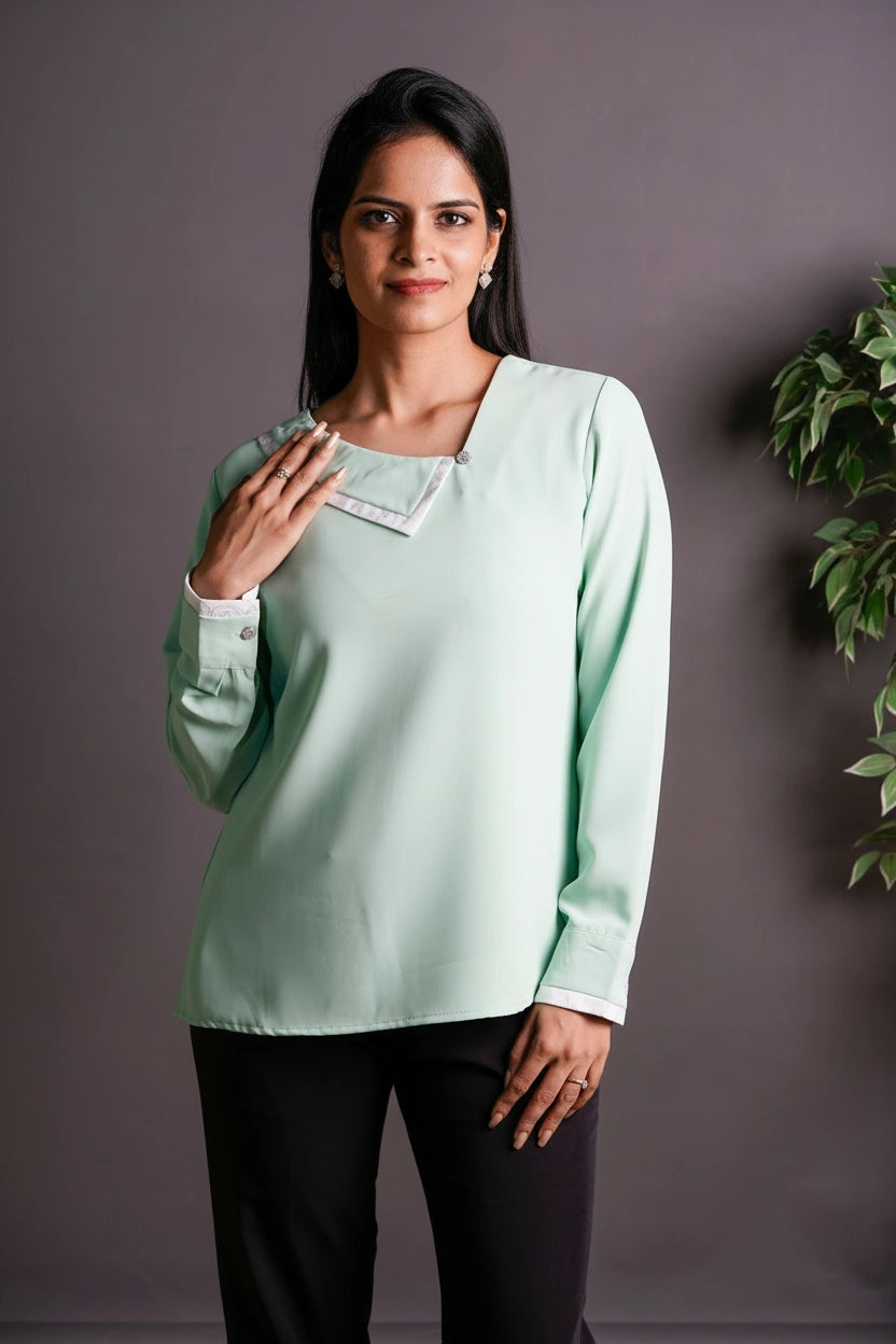 The Offset Collar Top Light Mint