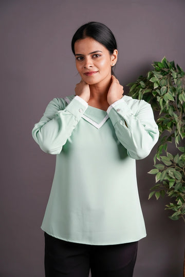 The Offset Collar Top Light Mint